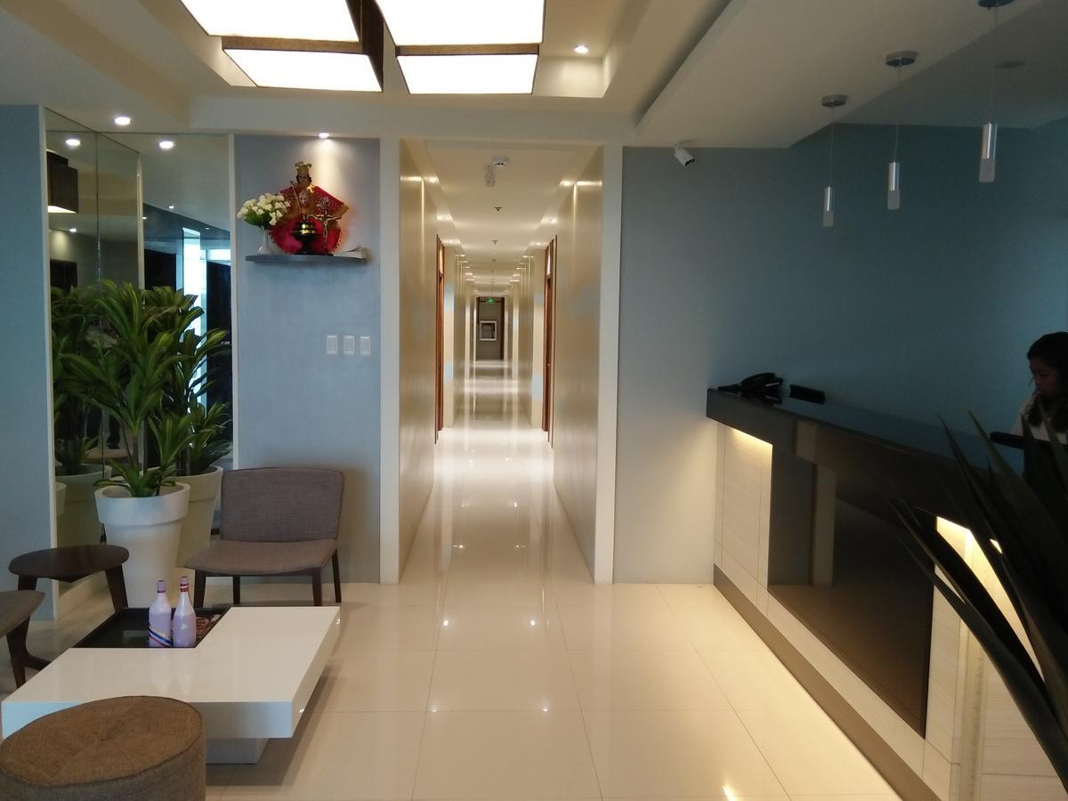 Win Hotel & Casino Talisay  Dış mekan fotoğraf
